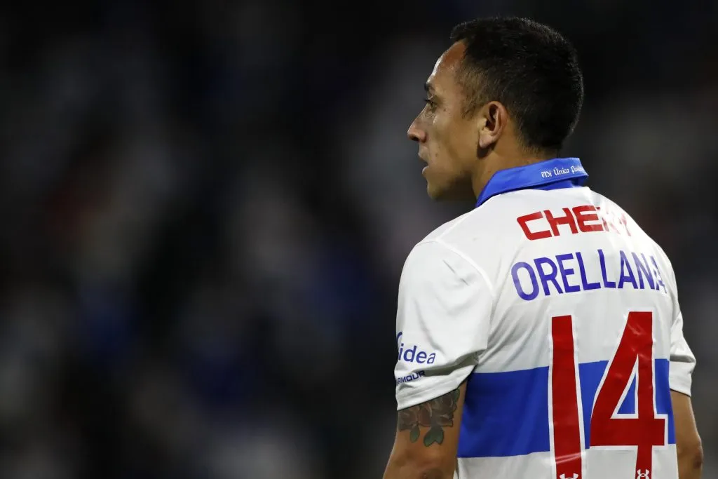 El último club profesional de Orellana fue la Universidad Católica. Andres Pina/Photosport