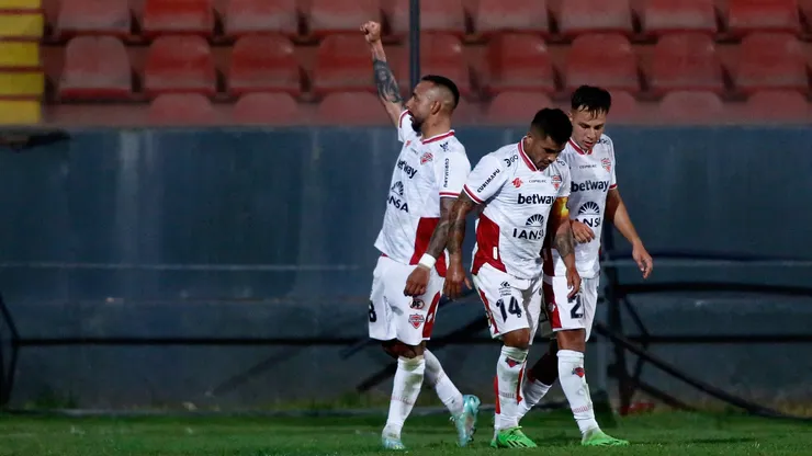 Figura de Ñublense se derrite por llegar a La Roja.