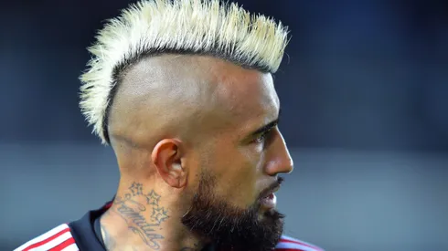 Vidal podría llegar al Mineiro de Eduardo Vargas.