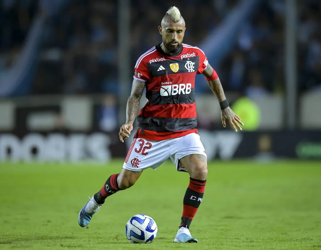 Vidal podría estar viviendo sus últimos días en el Flamengo. (Getty Images)