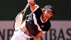 El chileno venció en sets corridos a Dellien