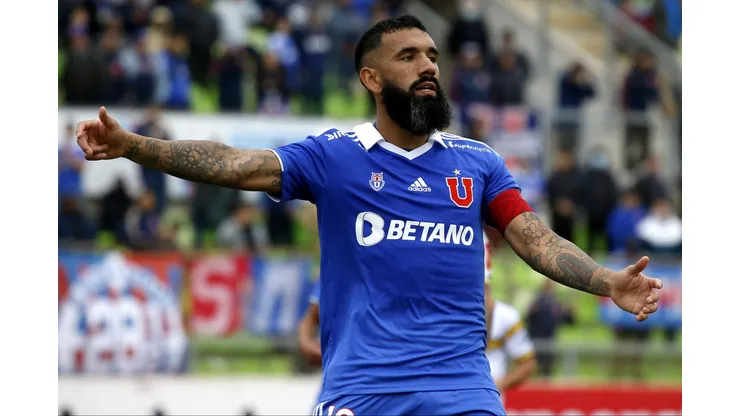 Ronnie Fernández asegura haber sido clave en el no descenso de Universidad de Chile.