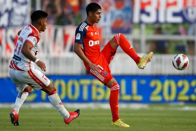 Darío Osorio podría partir al fútbol inglés | Foto: Photosport