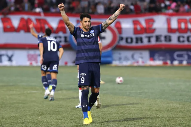 Fernando Zampedri es el gran goleador de la UC en esta temporada | Foto: Photosport