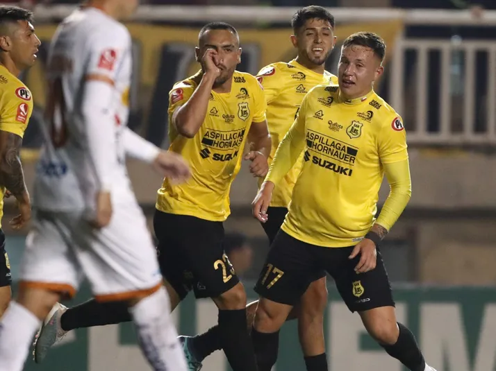 San Luis es el exclusivo líder de la B tras ganar un partidazo a Cobreloa