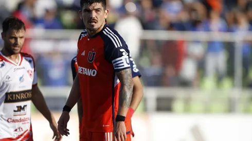 Para Claudio Borghi, Matías Zaldivia no ha rendido más que Luis Casanova