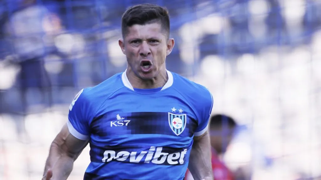 Cris Martínez ve a Gustavo Álvarez como DT de La Roja (Photosport)