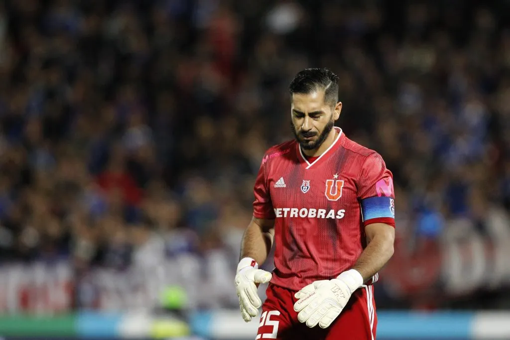 Johnny no dijo presente en el Aniversario 96 de la U festejado en el CDA| Foto: Photosport