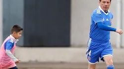 Niño de la sub 8 de la U se roba la película en celebración del aniversario.