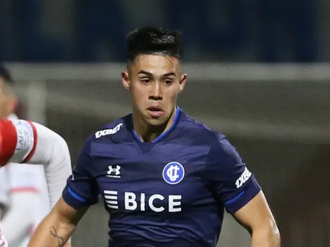 Histórico de la UC aprueba la partida de Aravena a Bélgica