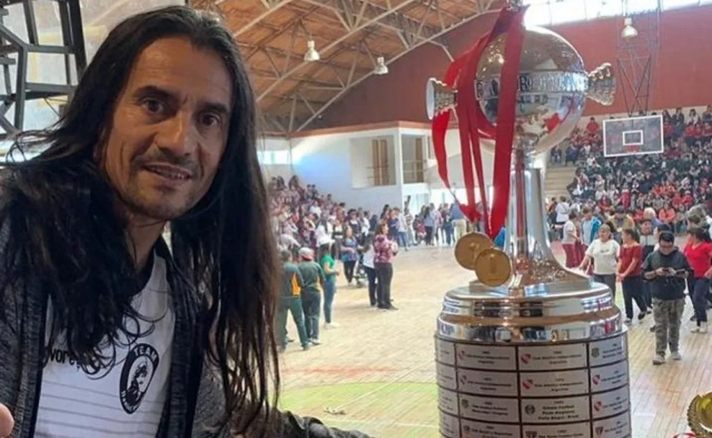 Gabriel Mendoza dolido con la eliminación de Colo Colo