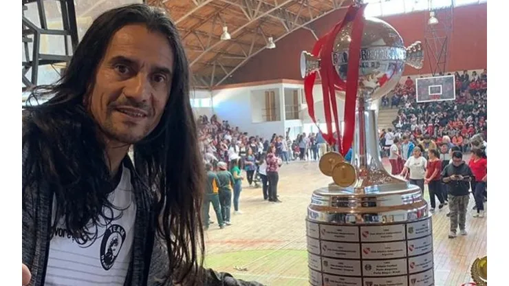 Gabriel Mendoza dolido con la eliminación de Colo Colo