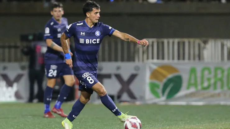 Saavedra podría salir a mitad de temporada de la UC.