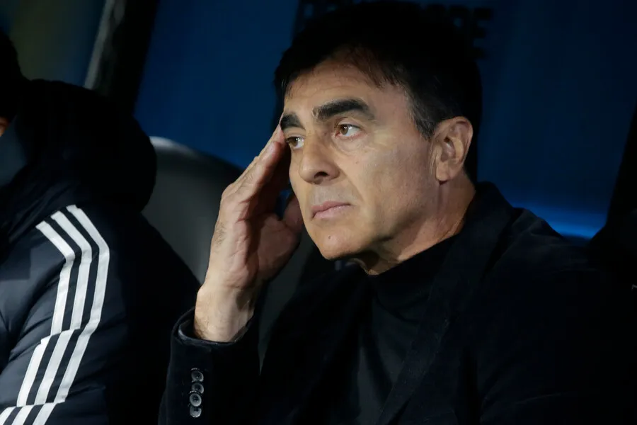 Gustavo Quinteors y el Cacique no la pasaron bien en Venezuela. | Foto: Photosport