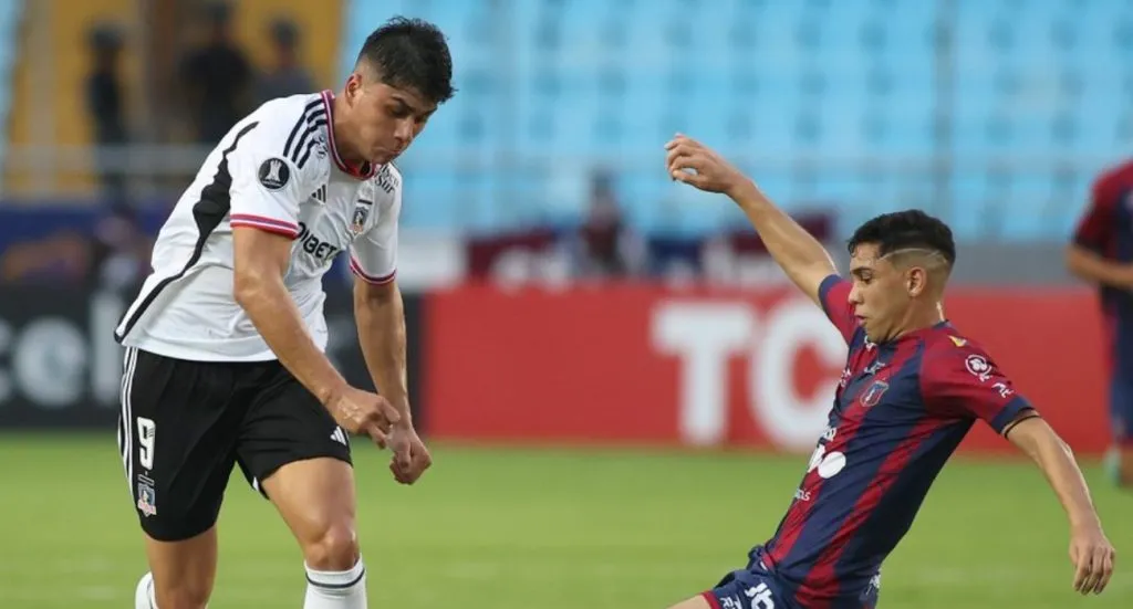 Los albos sufrieron para empatar con Monagas | Foto: Photosport