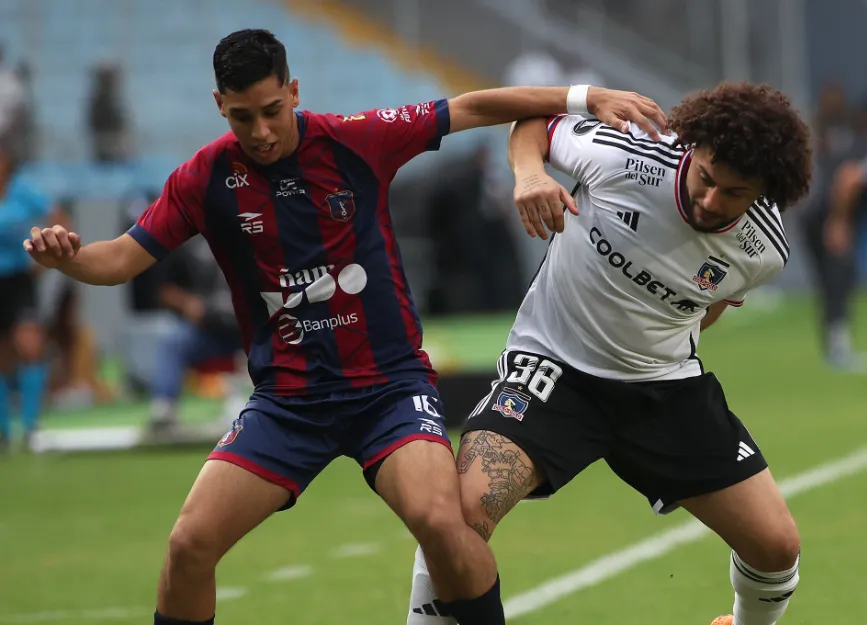 Falcón fue uno de los más criticados por la hinchada alba | Foto: Colo Colo Twitter