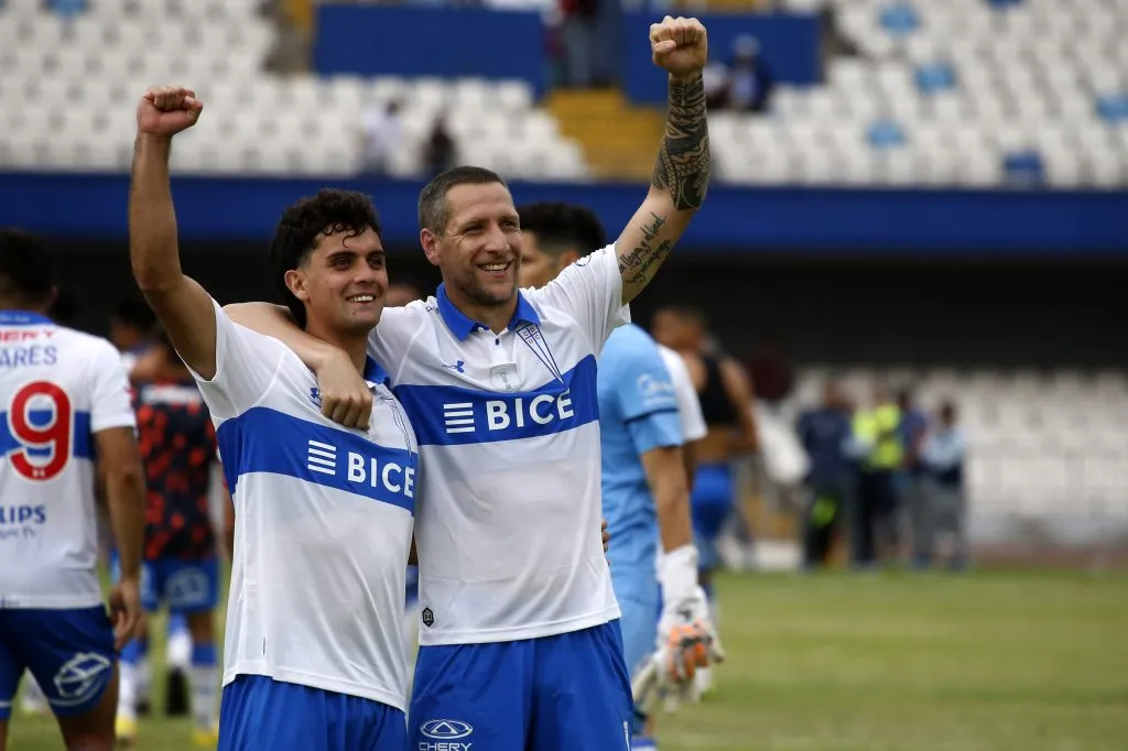 Para el periodista, el trabajo del argentino era fundamental en el cuadro cruzado | Foto: Photosport
