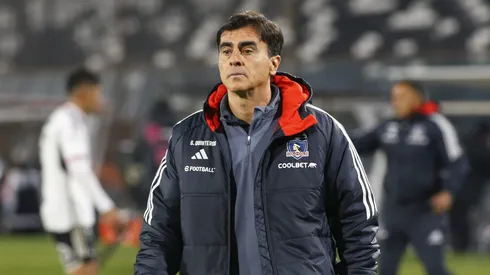 Periodista nacional pone en duda la continuidad de Quinteros en los albos.