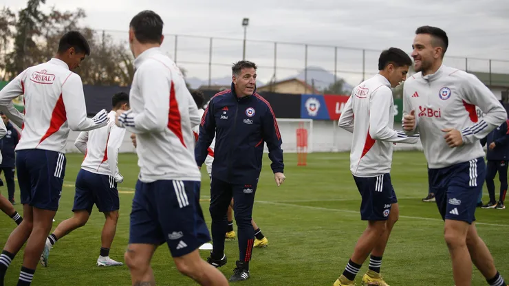 Rodrigo Robles directivo de la ANFP confía a ciegas en el trabajo de Eduardo Berizzo en La Roja
