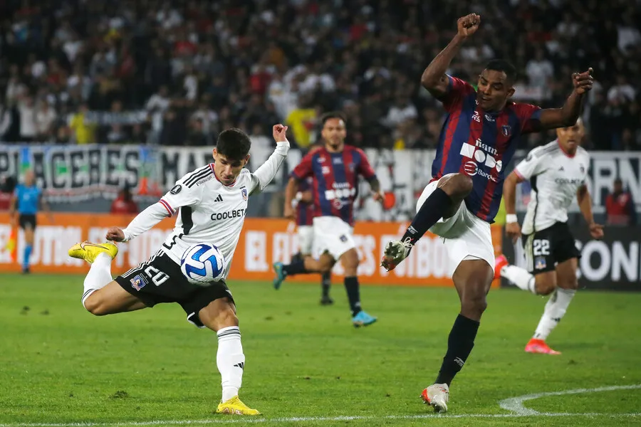 Colo Colo se verá las caras con Monagas en Venezuela esta tarde. | Foto: Photosport