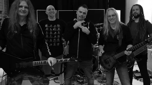 Blind Guardian viene a Chile a presentar su último disco The God Machine.