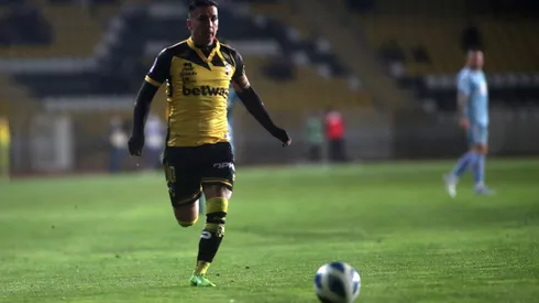 Joe Abrigo se realizó exámenes para llegar a Palestino.