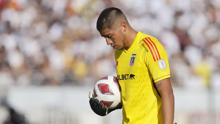 Desde el elenco charrúa negaron un interés por el arquero de Colo Colo.