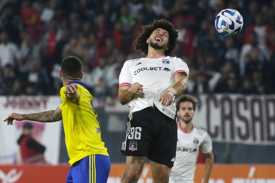 Falcón es idolatrado por la hinchada de Colo Colo. | Foto: Photosport