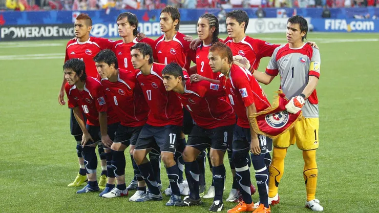 Nicolás Larrondo jugó con Alexis Sánchez y Arturo Vidal en La Roja sub-20 que participó en el Mundial de Canadá 2007.