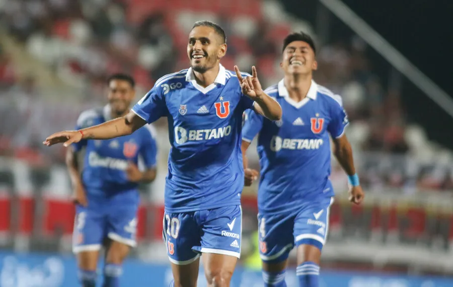 Para Cristián Caamaño, Mateos fue clave en la levantada azul. | Foto: Photosport