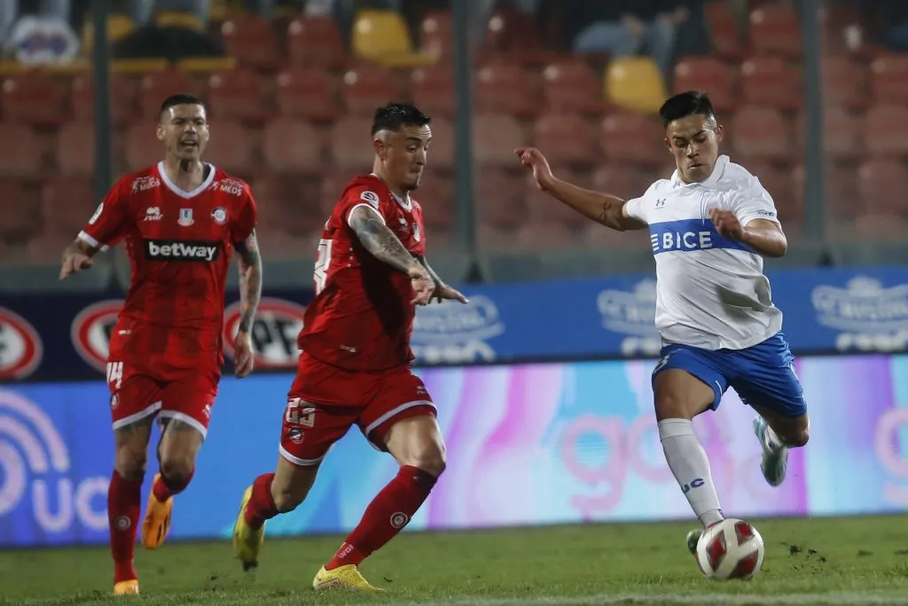 El delantero llegó a los 7 goles en el torneo | Foto: Photosport