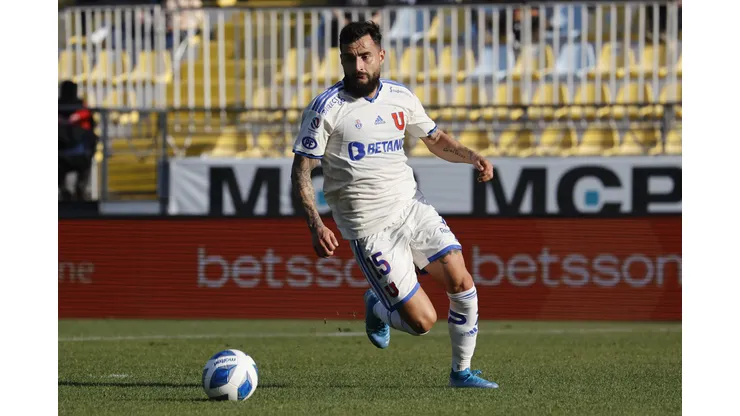 La U llegó a acuerdo con Felipe Gallegos para dejar el club.
