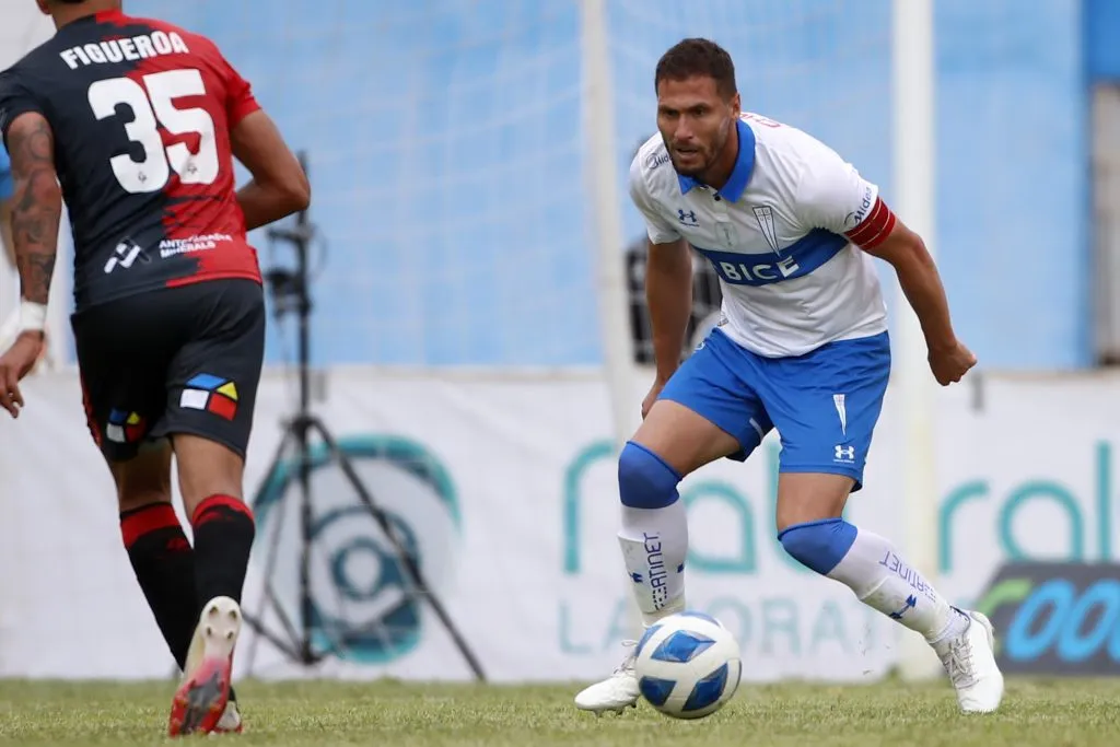 El ex defensor de la UC arribó a San Carlos de Apoquindo | Foto: Photosport