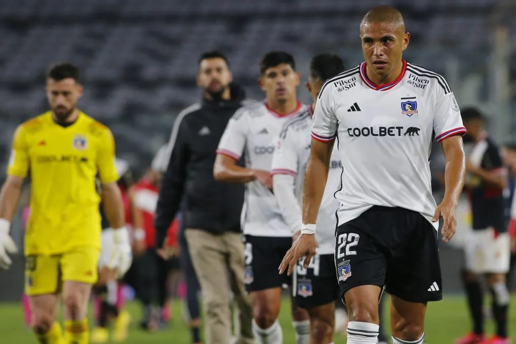 Colo Colo vivió una dura derrota ante Curicó Unido en el Monumental | Foto: Photosport