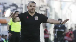 Damián Muñoz no dirigirá más a Curicó Unido y la directiva maneja tres alternativas