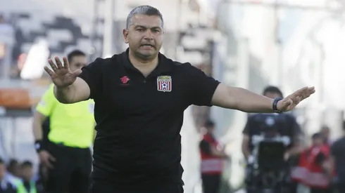 Damián Muñoz no dirigirá más a Curicó Unido y la directiva maneja tres alternativas