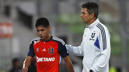 Pellegrino le presta el ropero completo a Osorio y lo sube al avión rumbo a Europa