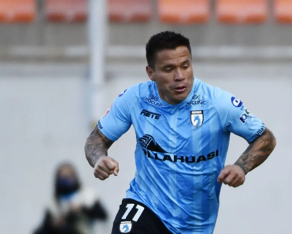 Álvaro Chanchito Ramos sacó un golazo en Iquique ante Temuco (Photosport)
