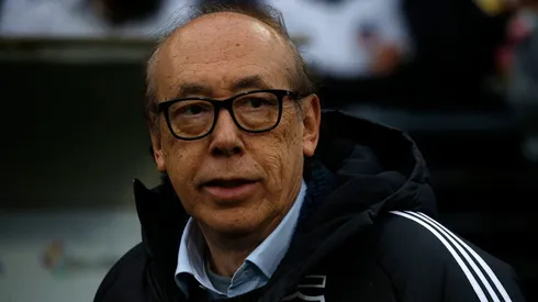 Alfredo Stöhwing se las canta claras a Jordhy Thompson