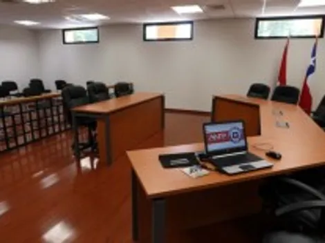 Tribunal castiga a la U y deberá jugar un partido sin hinchas