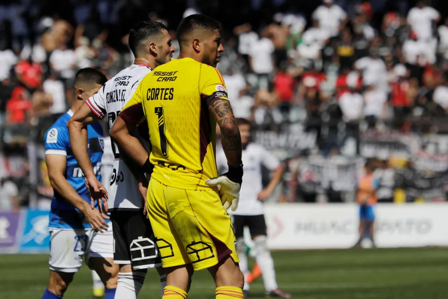 Brayan Cortés vuelve al banco. | Foto: Photosport