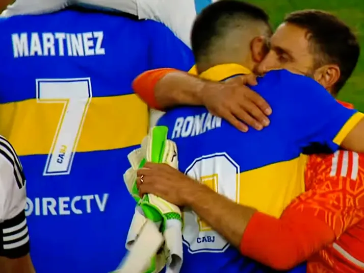 VIDEO: Román anota el último gol de su carrera a un ex crack de Colo Colo
