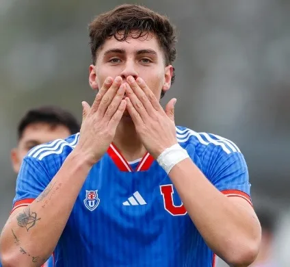 La celebración de Muñoz tras su gol (Prensa Universidad de Chile)