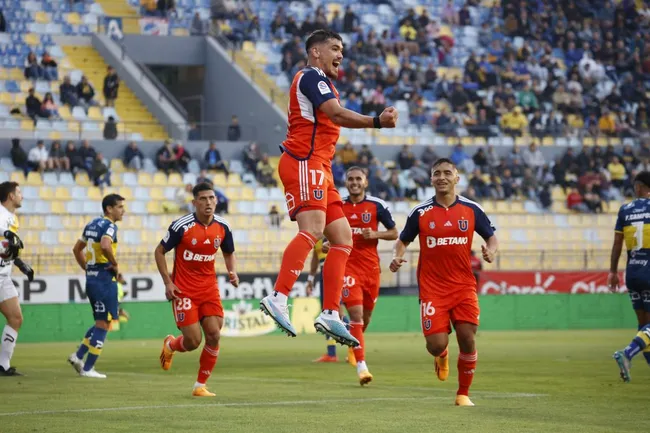 El contrato de Casanova con la U finaliza el 31 de diciembre de 2023 | FOTO: Raul Zamora/Photosport