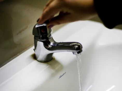 Los consejos claves para enfrentar el corte de agua