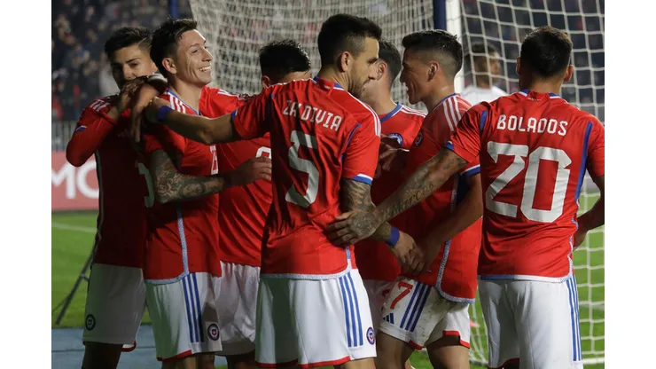 Univeresidad de Chile y Univesidad Católica van por este jugador