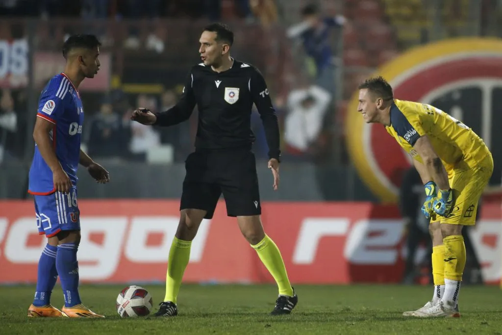 González le ganó el mano a mano a Guerra | FOTO: Dragomir Yankovic/Photosport