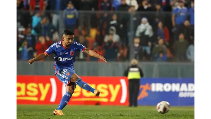 Nacho González se adelantó en el penal de Guerra.