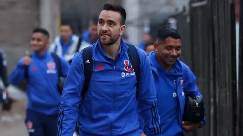 Matías Zaldivia se sumó de madrugada a la concentración de la U y será titular en la Copa Chile