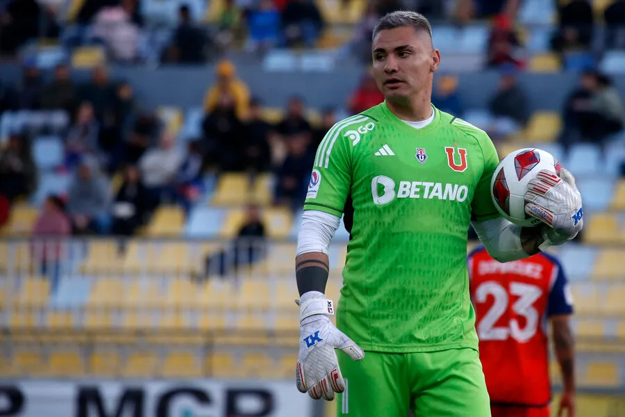 El portero de la U podría ser titular en esta jornada | Foto: Photosport